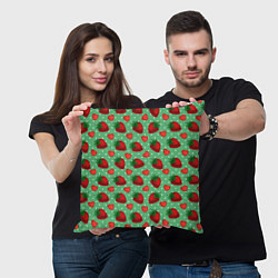 Подушка квадратная Клубника на зеленом фоне, цвет: 3D-принт — фото 2