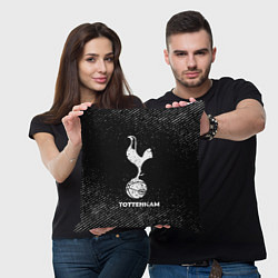 Подушка квадратная Tottenham с потертостями на темном фоне, цвет: 3D-принт — фото 2