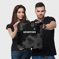 Подушка квадратная Sporting sport на темном фоне: символ сверху, цвет: 3D-принт — фото 2