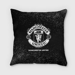 Подушка квадратная Manchester United с потертостями на темном фоне, цвет: 3D-принт