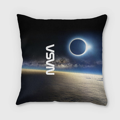 Подушка квадратная Солнечное затмение в открытом космосе / 3D-принт – фото 1