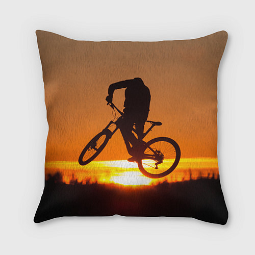 Подушка квадратная Велосипедист на закате / 3D-принт – фото 1