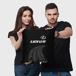 Подушка квадратная Lexus speed на темном фоне со следами шин: символ, цвет: 3D-принт — фото 2