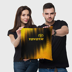 Подушка квадратная Toyota - gold gradient посередине, цвет: 3D-принт — фото 2