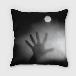 Подушка квадратная Рука в ночном тумане, цвет: 3D-принт