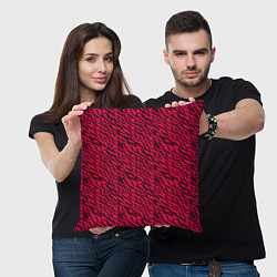 Подушка квадратная Яркий чёрно-розовый шкура, цвет: 3D-принт — фото 2