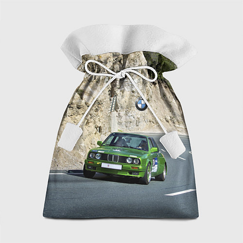 Подарочный мешок Зелёная бэха на горной дороге / 3D-принт – фото 1