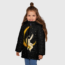 Куртка зимняя для девочки Лунный наездник, цвет: 3D-черный — фото 2