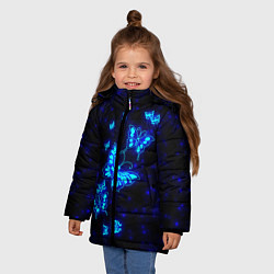 Куртка зимняя для девочки Неоновые бабочки, цвет: 3D-черный — фото 2