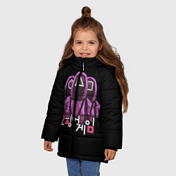 Куртка зимняя для девочки Squid Game Guards, цвет: 3D-черный — фото 2