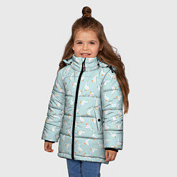 Куртка зимняя для девочки Гуси на нежно-голубом паттерн, цвет: 3D-красный — фото 2