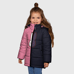 Куртка зимняя для девочки Ребенок идола - Кролик лого, цвет: 3D-черный — фото 2