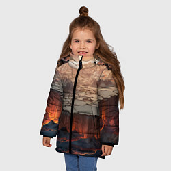 Куртка зимняя для девочки Разлом земли и лавовой поверхности, цвет: 3D-светло-серый — фото 2