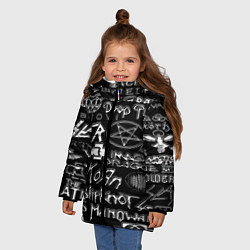 Куртка зимняя для девочки Логотипы рок групп металические, цвет: 3D-черный — фото 2