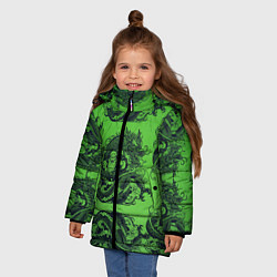 Куртка зимняя для девочки Дракон и Дед Мороз паттерн на зеленом, цвет: 3D-черный — фото 2
