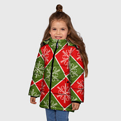 Куртка зимняя для девочки Рождественский паттерн со снежинками в ромбах, цвет: 3D-красный — фото 2