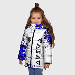 Куртка зимняя для девочки Ведьмак лого краски, цвет: 3D-светло-серый — фото 2
