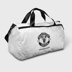 Спортивная сумка Manchester United с потертостями на светлом фоне