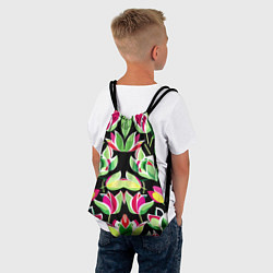 Рюкзак-мешок Зеркальный паттерн из тюльпанов - мода, цвет: 3D-принт — фото 2