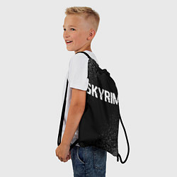 Рюкзак-мешок Skyrim glitch на темном фоне посередине, цвет: 3D-принт — фото 2