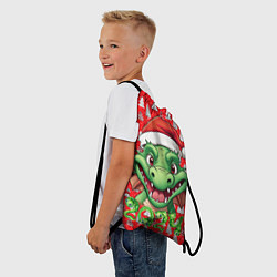 Рюкзак-мешок Зеленый новогодний дракон на красном фоне, цвет: 3D-принт — фото 2