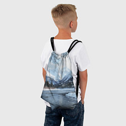 Рюкзак-мешок Снежный горный пейзаж с елями и рекой, цвет: 3D-принт — фото 2