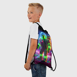 Рюкзак-мешок Космонавт Шрук в неоновом скафандре на загадочной, цвет: 3D-принт — фото 2