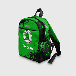 Детский рюкзак Skoda следы от шин, цвет: 3D-принт — фото 2