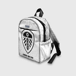 Детский рюкзак Leeds United с потертостями на светлом фоне, цвет: 3D-принт — фото 2