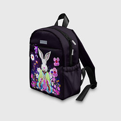 Детский рюкзак Кролик в цветах на черном фоне, цвет: 3D-принт — фото 2