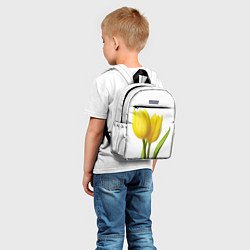 Детский рюкзак Желтые тюльпаны на белом, цвет: 3D-принт — фото 2