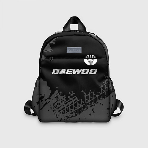 Детский рюкзак Daewoo speed на темном фоне со следами шин: символ / 3D-принт – фото 1