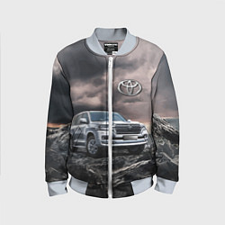 Бомбер детский Toyota Land Cruiser 200 среди скал, цвет: 3D-серый