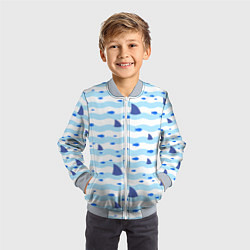 Бомбер детский Волны, рыбки и плавники акул - паттерн, цвет: 3D-серый — фото 2