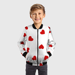 Бомбер детский Красные сердечки на белом, цвет: 3D-черный — фото 2