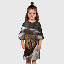 Платье клеш для девочки Зевающий кот на кровати, цвет: 3D-принт — фото 2