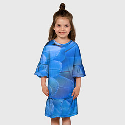 Платье клеш для девочки Текстура с голубыми перьями, цвет: 3D-принт — фото 2