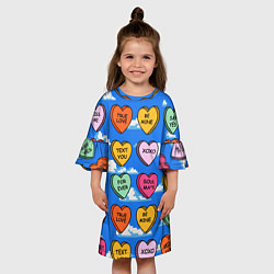 Платье клеш для девочки Валентинки конфетки сердечки с посланиями, цвет: 3D-принт — фото 2