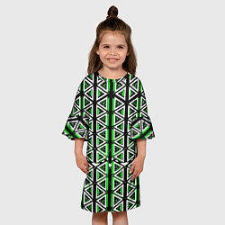 Платье клеш для девочки Бело-зелёные треугольники на чёрном фоне, цвет: 3D-принт — фото 2