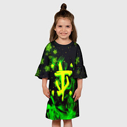 Платье клеш для девочки Doom кислотный снег в огне лого, цвет: 3D-принт — фото 2