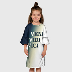 Платье клеш для девочки Крылатя фраза vvv - градиент, цвет: 3D-принт — фото 2