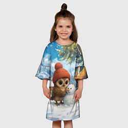Платье клеш для девочки Совушка в шапочке лепит снеговика, цвет: 3D-принт — фото 2