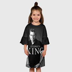 Платье клеш для девочки Стивен Кинг, цвет: 3D-принт — фото 2