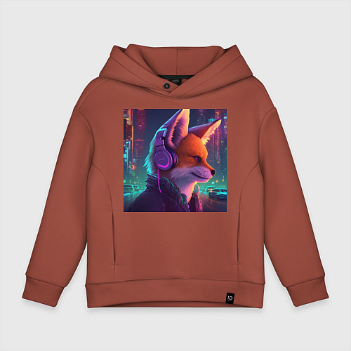Детское худи оверсайз Лис в наушниках на фоне киберпанк-города / Кирпичный – фото 1