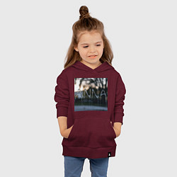 Толстовка детская хлопковая Имя Анна из капель дождя, цвет: меланж-бордовый — фото 2