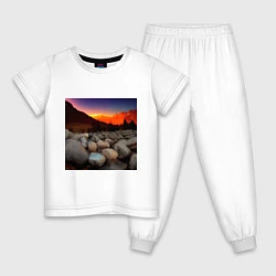 Пижама хлопковая детская Горный пейзаж в закате солнца, каменная река, цвет: белый
