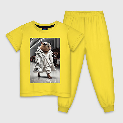 Детская пижама Модный капибара манекенщик - дефиле животных / Желтый – фото 1