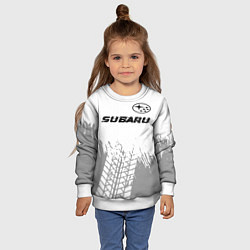Свитшот детский Subaru speed на светлом фоне со следами шин посере, цвет: 3D-белый — фото 2
