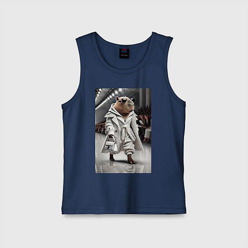 Детская майка Модный капибара манекенщик - дефиле животных / Тёмно-синий – фото 1