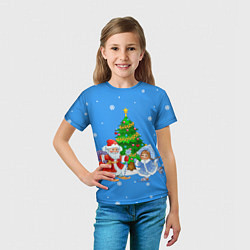 Футболка детская Дед Мороз, Снегурочка и елка, цвет: 3D-принт — фото 2